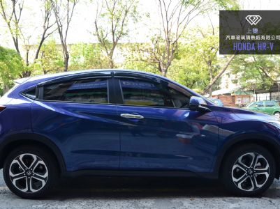 HONDA HR-V - 桑瑪克XC40 + 格菱威G15