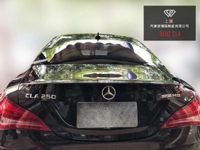 BENZ CLA 250  賓士