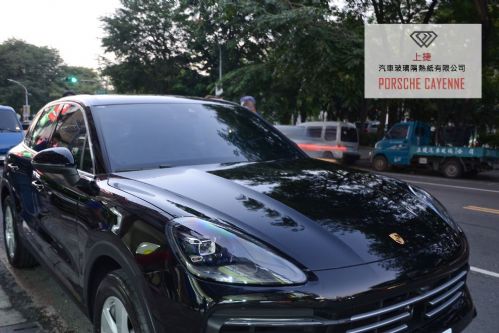 PORSCHE CAYENNE 新車隔熱紙施工