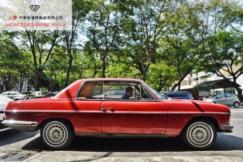 BENZ W114 前後擋風玻璃拋光研磨