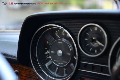 BENZ W114 前後擋風玻璃拋光研磨